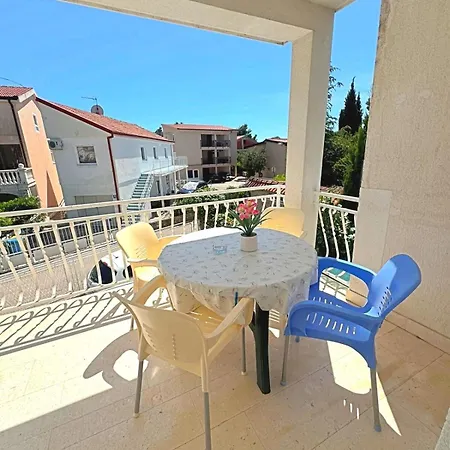 Apartment Luca