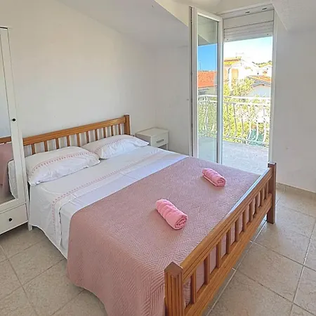Luca * Rogoznica (Sibenik-Knin)